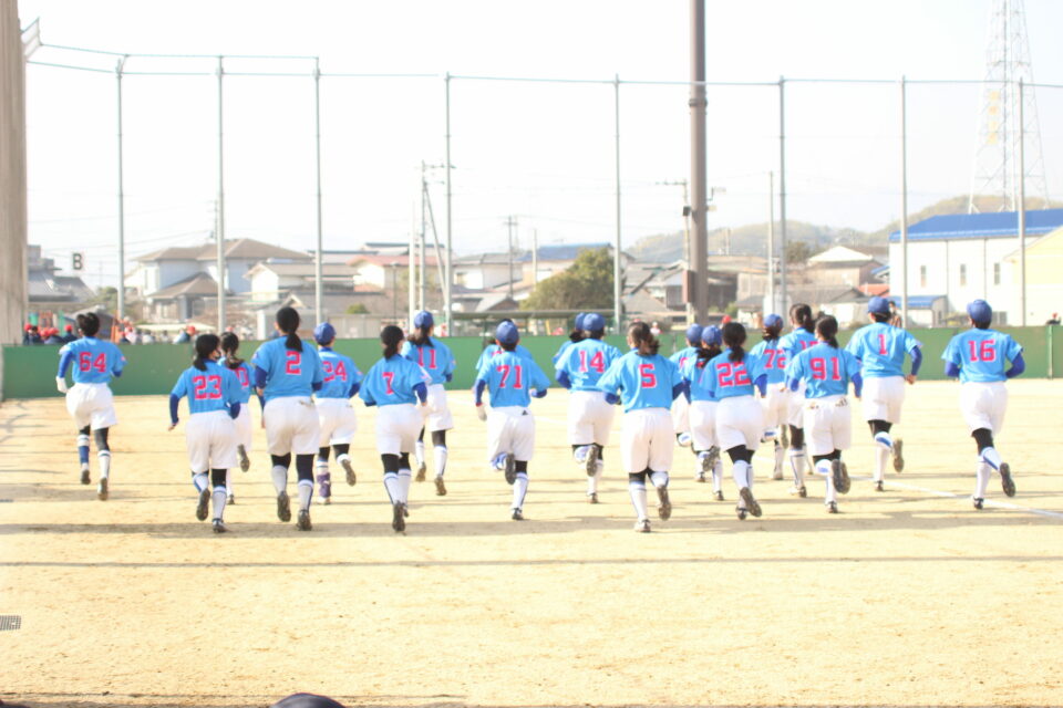 女子ソフトボール部 部活動 スクールライフ 目黒日本大学高等学校 全日制